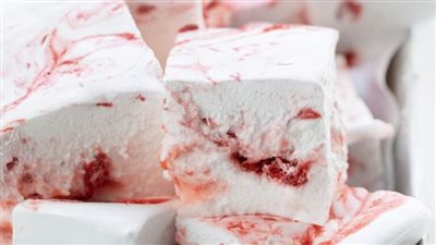Strawberry Marshmallows