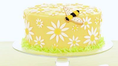 Daisy Cake