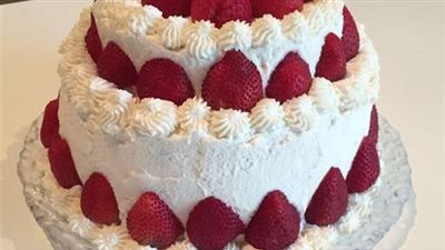 Strawberries and Cream Cake