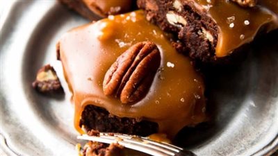 Salted Caramel Turtle Brownies