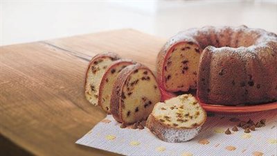 Cinnamon Sour Cream Cake