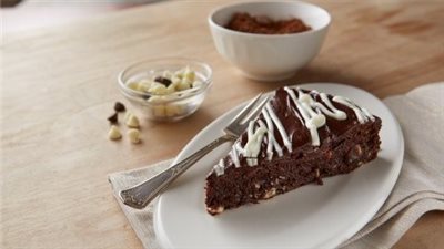 White Creme and Dark Chocolate Fudge Torte